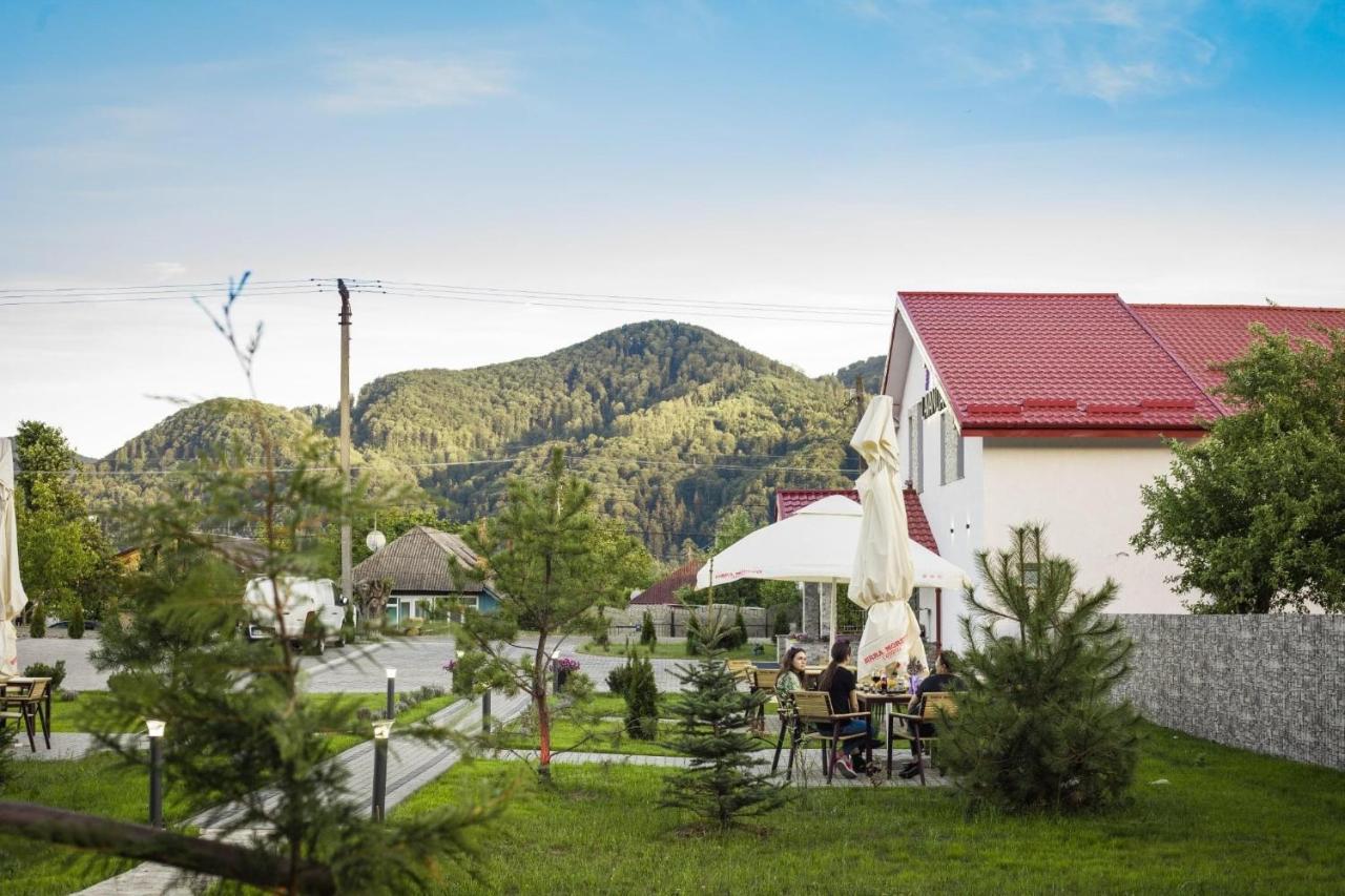 Pensiunea Lavanda, Piatra-Neamt Piatra Neamţ Dış mekan fotoğraf