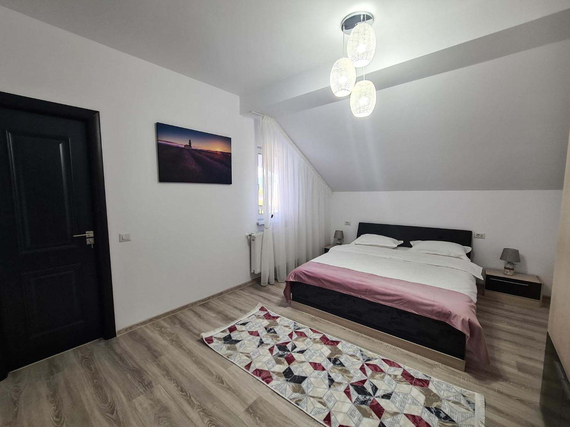 Pensiunea Lavanda, Piatra-Neamt Piatra Neamţ Dış mekan fotoğraf